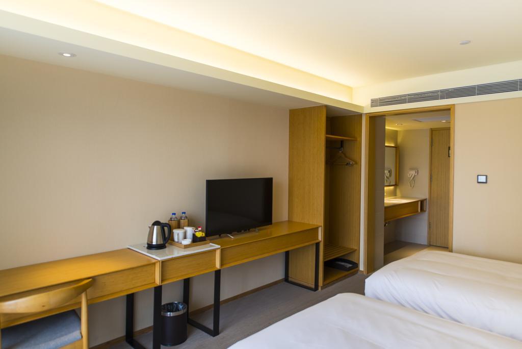 Ji Hotel Shanghai Hongqiao Wuzhong Road Экстерьер фото